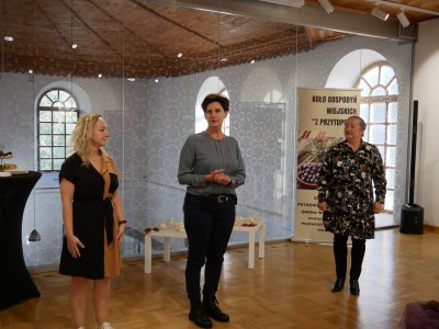 Otwarcie wystawy prac plastycznych